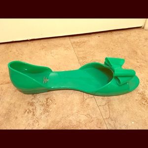 Green jelly peep toes