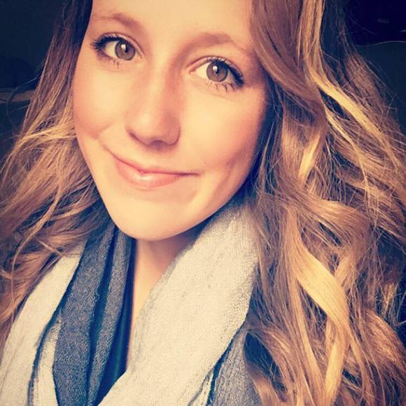 Meet your Posher, Hayley