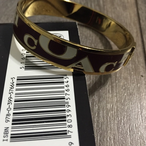 NWOT Coach bangle bracelet in gold tone. - Picture 2 of 3
