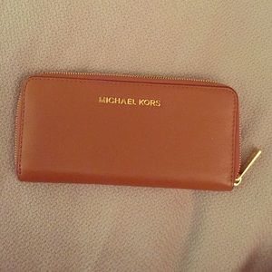 SHIP TMRW: Large Michael Kors Wallet