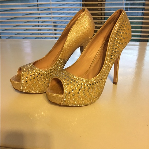 •Gold Platforms• from Group USA - Picture 1 of 4