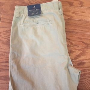 Men's American Eagle khaki pants size 36x32