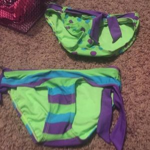 2 swim suit bottoms