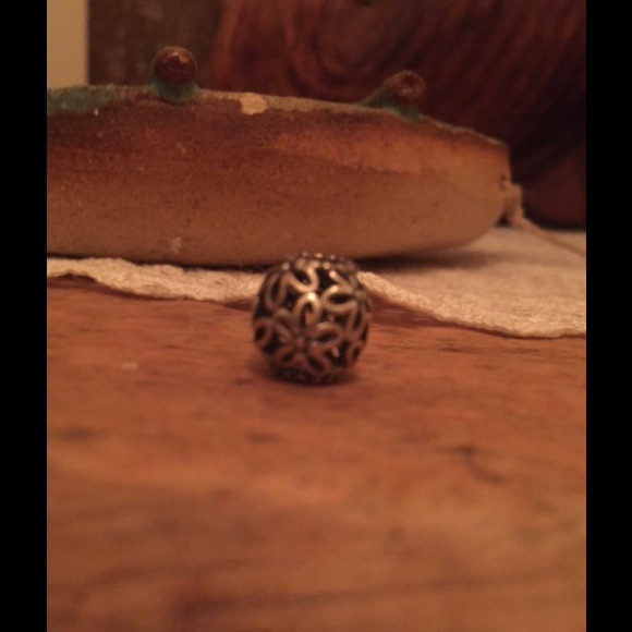Pandora Flower Charm
