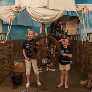 Meet your Posher, Christy