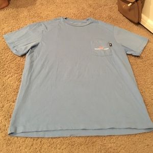 Vineyard Vines T shirt