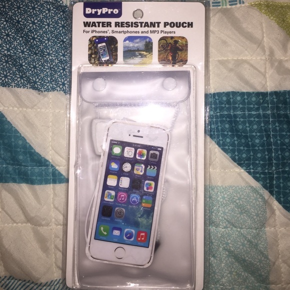 Water Resistant Pouch
