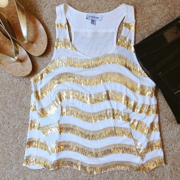 🌟bebe🌟Gold Sequin Top