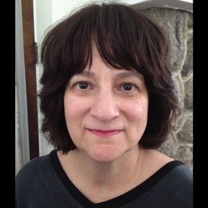 Meet your Posher, Elaine