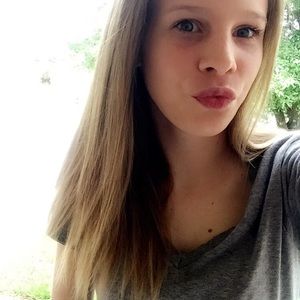 Meet your Posher, Natalee