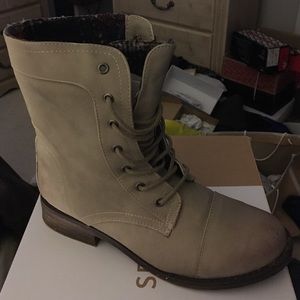 Tan Combat Boots
