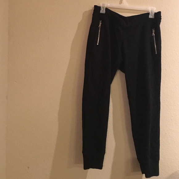 Gap fall knit joggers in true black