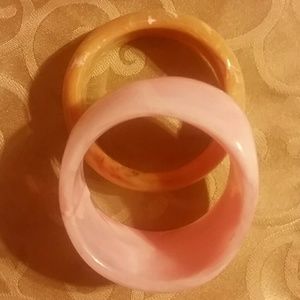 BUNDLE: 4 bangles! Fit to complete your outifts!