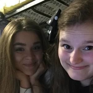 Meet your Posher, Amie