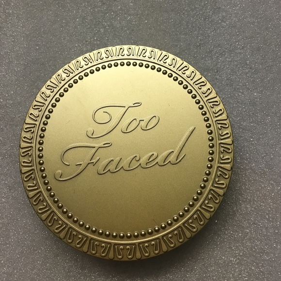 Too Faced Bronzer
