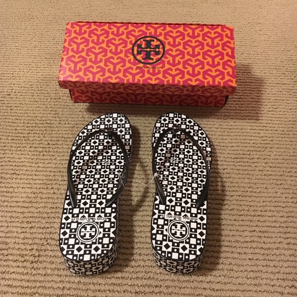 Size 9 Tory Burch Wedge Flip Flop Sandal