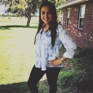 Meet your Posher, Vanessa