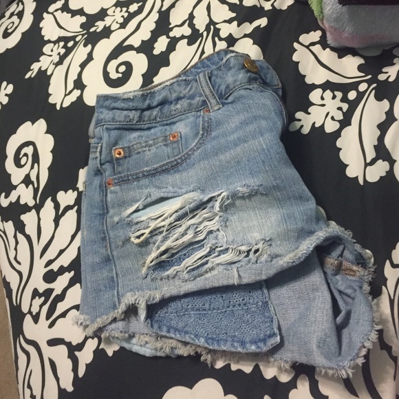 AEO high waisted denim shorts - Picture 3 of 3