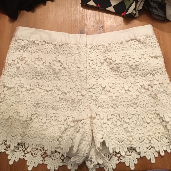 White lace shorts