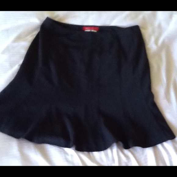 ANNE KLEIN GREY SKIRT.