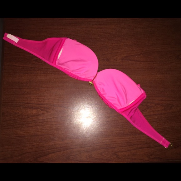 Medium Victoria's Secret strapless swimsuit top - Picture 2 of 4