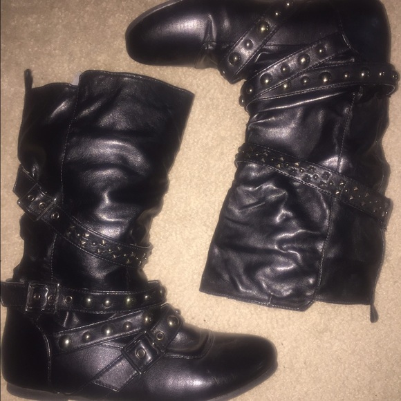 Jcpenney black studded boots size 8.5