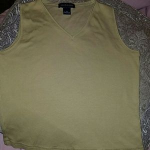 Ann Taylor Tops - Ann Taylor crop top pale light green Ann Taylor Tops - Ann Taylor crop top pale light green