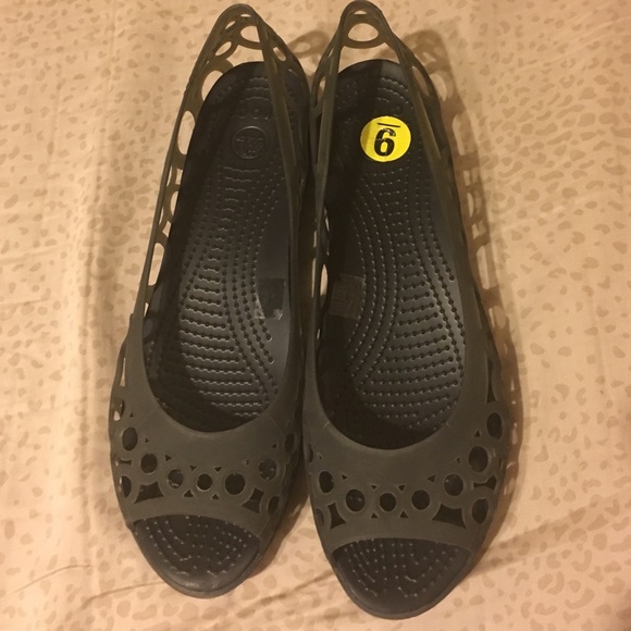 Crocs Flats - Size 9