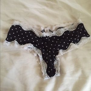 Set of 5 Victoria Secret panties