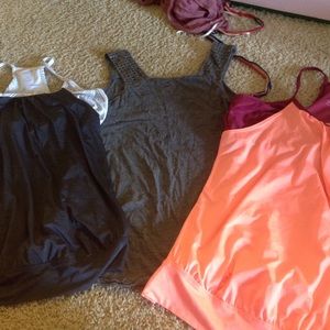 Maternity work out tops