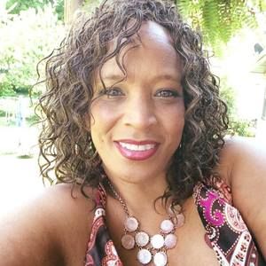 Meet your Posher, Vicky