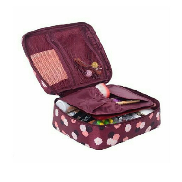 Honeybees Purple Floral Makeup Travel Bag - Picture 1 of 4