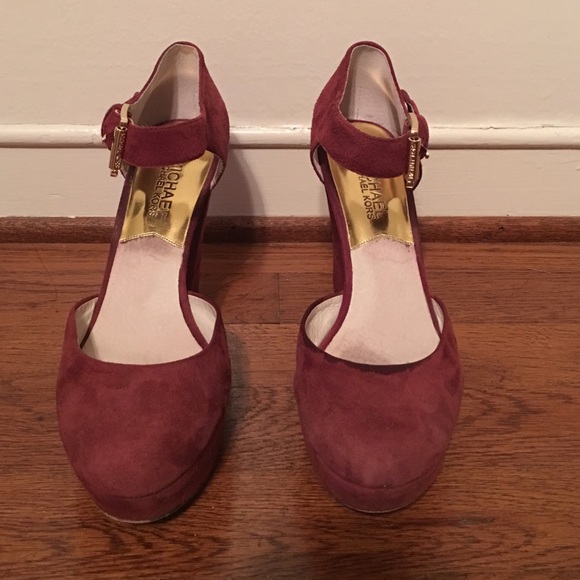 Maroon Pumps