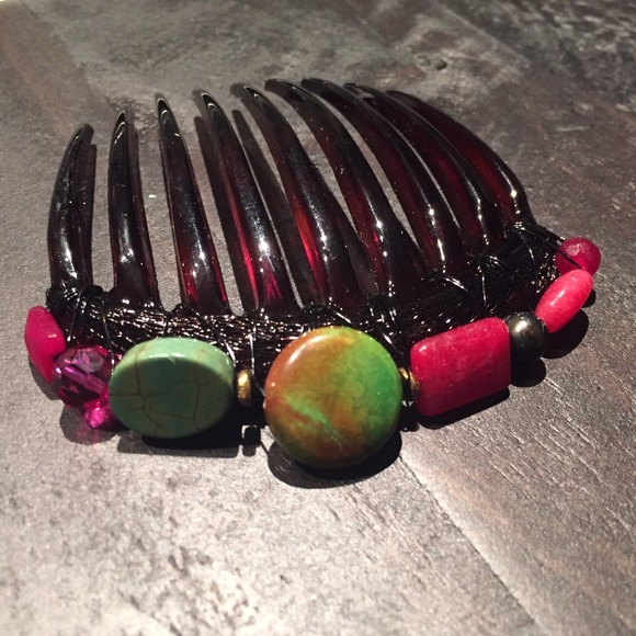 Colette Malouf Semi Precious w pearl hair comb