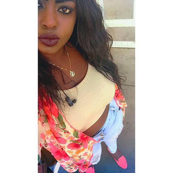 Meet your Posher, Samira