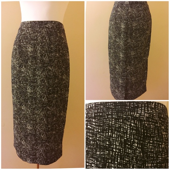 NWOT Who What Wear Midi Pencil Skirt for Target 4 - Picture 4 of 4