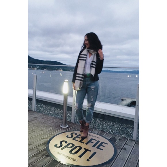 Meet your Posher, Megan