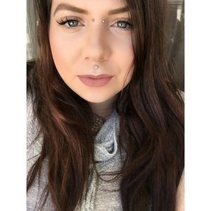 Meet your Posher, Patricia