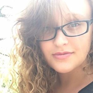 Meet your Posher, Adele