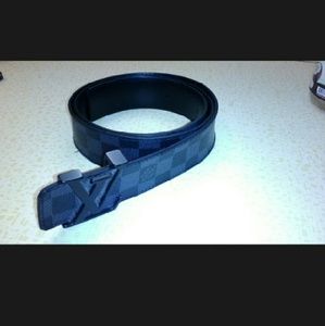 Authentic louie vuittton TRade for another designe