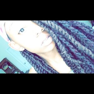 Meet your Posher, Ashlyn