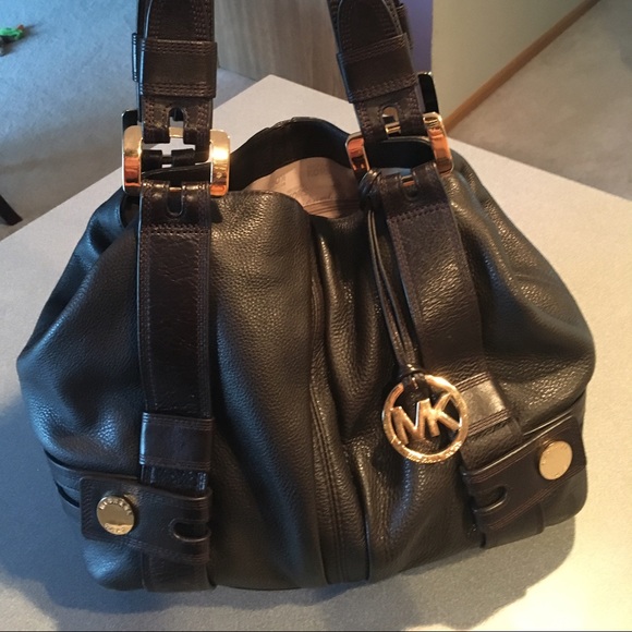 michael kors purse and matching wallet