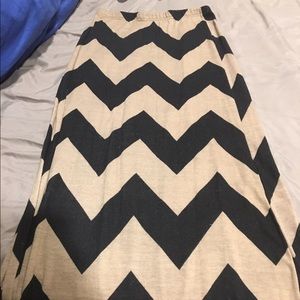 Chevron print maxi skirt