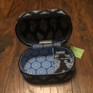 NWT Vera Bradley jewelry case
