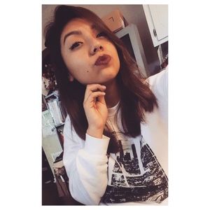 Meet your Posher, Jailene