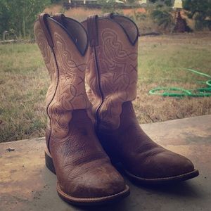 Twisted cowboy boots