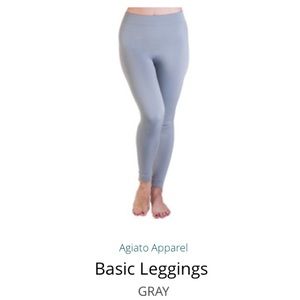 NWT...Agiato Apparel Grey Leggings