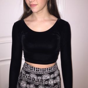Black velvet long sleeve crop top