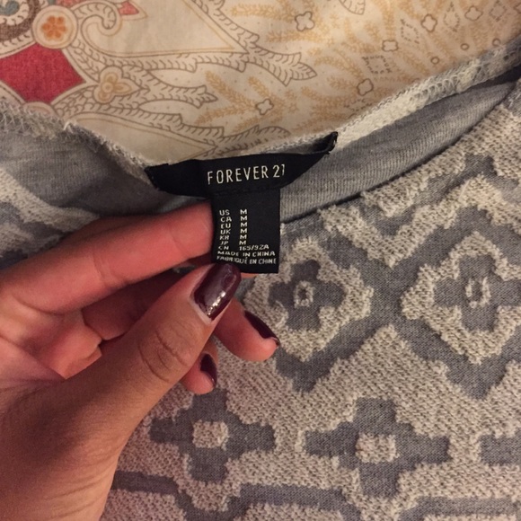 Comfy summer sweater - Picture 2 of 3