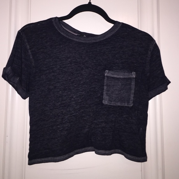 Dark gray t shirt
